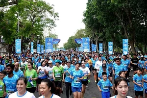 Đông đảo vận động viên tham gia giải marathon năm nay