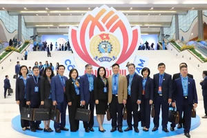 Các đại biểu tham dự Đại hội XIII Công đoàn Việt Nam.