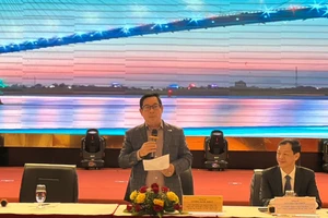 PGS, TS Lương Ngọc Khuê phát biểu tại hội nghị.