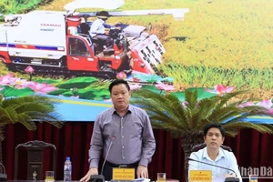 Chủ tịch Ủy ban nhân dân tỉnh Thái Bình Nguyễn Khắc Thận cho biết: Bên cạnh phát triển công nghiệp đang là "điểm sáng" của tỉnh thì lĩnh vực nông nghiệp-nông dân-nông thôn luôn được chính quyền địa phương quan tâm sát sao.