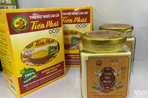 Tinh bột nghệ Tiến Phát, Tuyên Quang, sản phẩm OCOP 3 sao. (Ảnh: NGỌC KHÁNH)