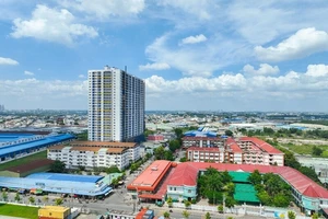 Legacy Prime ngay trung tâm TP Thuận An, có kết nối giao thông thuận lợi nhiều tiện ích xung quanh (Hình thực tế tháng 11/2023)