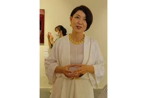 Nữ nghệ sĩ Nhật Bản Ando Saeko