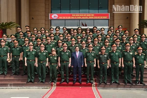 [Ảnh] Thủ tướng Phạm Minh Chính thăm và làm việc tại Binh đoàn 12