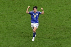 [Ảnh] Nhìn lại World Cup ngày thứ 12: Kỳ tích mang tên “Samurai xanh”