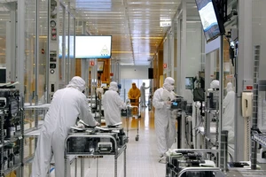Mỹ “rót” thêm 1,5 tỷ USD mở rộng sản xuất chip trong nước
