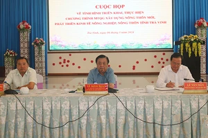 Bộ trưởng Nông nghiệp và Phát triển nông thôn Lê Minh Hoan phát biểu tại buổi làm việc.