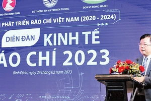 Ông Nguyễn Thanh Lâm, Thứ trưởng Thông tin và Truyền thông phát biểu tại Diễn đàn Kinh tế Báo chí 2023. Ảnh: TTXVN 