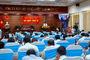 Quang cảnh kỳ họp cuối năm 2024 tại Cà Mau. 