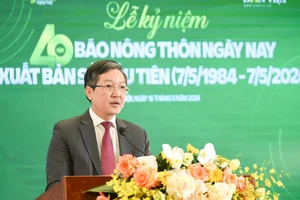 Đồng chí Lương Quốc Đoàn, Ủy viên Trung ương Đảng, Chủ tịch Ban Chấp hành Trung ương Hội Nông dân Việt Nam phát biểu tại Lễ kỷ niệm.