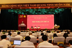 Toàn cảnh Hội nghị Ban Chấp hành Đảng bộ tỉnh Bà Rịa-Vũng Tàu lần thứ 16.