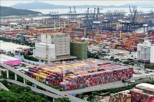 Một cảng hàng hóa tại tỉnh Quảng Đông, Trung Quốc. (Ảnh minh họa: AFP/TTXVN)