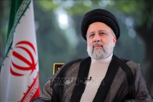 Tổng thống Iran Ebrahim Raisi phát biểu tại thủ đô Tehran. Ảnh: AFP/TTXVN