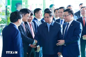 Thủ tướng Phạm Minh Chính đến dự Hội nghị triển khai vụ năm 2025 của ngành dầu khí. 