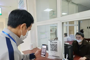 Triển khai thanh toán viện phí qua ứng dụng QR-Code tại Trung tâm Y tế huyện Cẩm Khê (Phú Thọ).