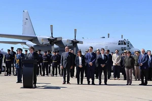 Argentina tiếp nhận máy bay Hercules C-130 từ Mỹ. (Ảnh: REUTERS)