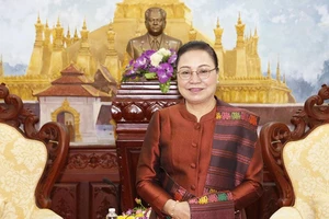 Đại sứ Lào tại Việt Nam Khamphao Ernthavanh.