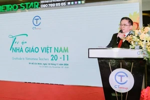 Chủ tịch Tập đoàn CT Group Trần Kim Chung chia sẻ tại sự kiện.