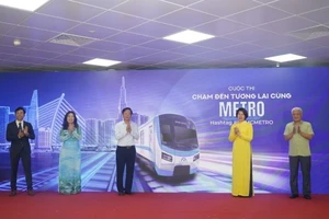 Ban Tổ chức chính thức phát động Cuộc thi “Chạm đến tương lai cùng Metro”. (Ảnh: THẾ ANH)