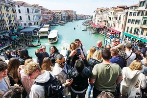Venice đối mặt tình trạng quá tải du lịch. Ảnh: BLOOMBERG