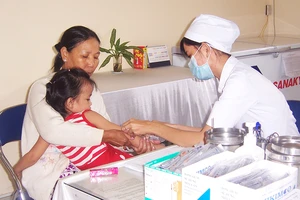 Chiến dịch tiêm vaccine phòng bệnh sởi cho trẻ