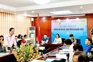 Hội thảo khoa học về văn học trẻ do Trường đại học Văn hóa Hà Nội tổ chức. (Ảnh: MỸ HẠNH)