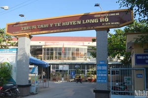 Trụ sở Trung tâm Y tế huyện Long Hồ, Vĩnh Long. (Ảnh: BÁ DŨNG)