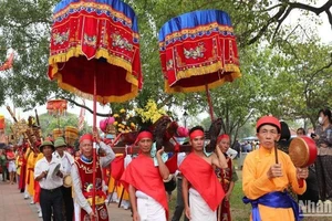 Lễ hội chùa Keo tỉnh Thái Bình vẫn còn giữ gìn nguyên vẹn những tập tục truyền thống.