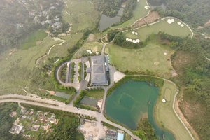 Sân golf Hill Top Hòa Bình tại phường Kỳ Sơn, thành phố Hòa Bình đang sai phạm.