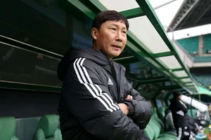 HLV Kim Sang-sik được chờ đợi mang đến "làn gió mới" cho bóng đá Việt Nam. (Ảnh: KLeague)