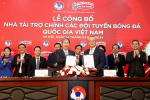Công bố Acecook thành đối tác hàng đầu của đội tuyển bóng đá Việt Nam.