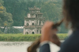 Hình ảnh Hà Nội tuyệt đẹp trong MV Kenny G 'Going Home'