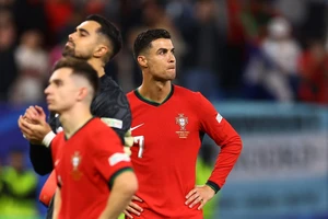 Ronaldo không thể có cho mình bất cứ bàn thắng nào tại kỳ Euro năm nay. Ảnh: Reuters.