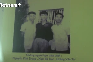 [Video] Kỷ niệm của những người nơi mái trường xưa với Tổng Bí thư Nguyễn Phú Trọng