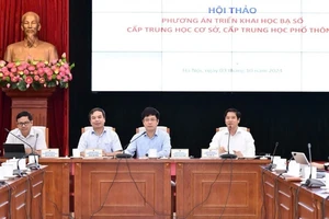 Hội thảo phương án triển khai học bạ số cấp trung học cơ sở và trung học phổ thông nhằm lấy ý kiến của các địa phương.