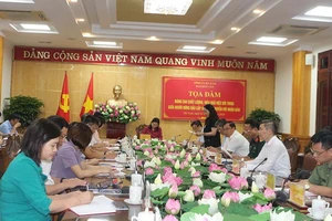 Quang cảnh tọa đàm.