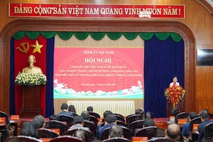 Toàn cảnh hội nghị.