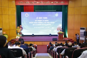 Lễ Mít tinh kỷ niệm 15 năm Ngày Bảo hiểm y tế Việt Nam (1/7/2008-1/7/2024) tại Hà Nội.
