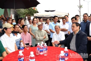 Thủ tướng Chính phủ Phạm Minh Chính thăm, nói chuyện với người dân Khu tái định cư Lộc An-Bình Sơn, huyện Long Thành, tỉnh Đồng Nai, tháng 2/2023.