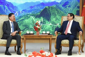 Thủ tướng Chính phủ Phạm Minh Chính tiếp Phó Thủ tướng Vương quốc Campuchia Neth Savoeun.