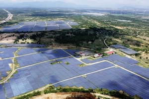 Trong bối cảnh nhu cầu điện năng tăng cao trong những năm tới, phát triển các giải pháp năng lượng mới là một yêu cầu cấp thiết đối với Việt Nam. (Ảnh: TTXVN) 