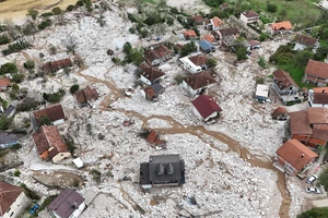 Một khu dân cư bị ngập lụt ở Donja Jablanica, Bosnia và Herzegovina ngày 4/10. (Ảnh: Reuters)