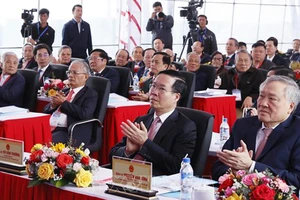 Chủ tịch nước Võ Văn Thưởng và đại biểu dự Lễ Công bố Quy hoạch tỉnh Quảng Ngãi thời kỳ 2021-2030, tầm nhìn đến năm 2050. (Ảnh: TTXVN)