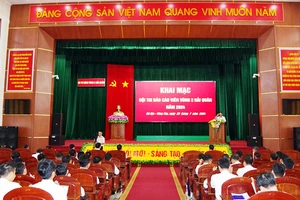 Quang cảnh buổi khai mạc Hội thi Báo cáo viên năm 2024 Vùng 2 Hải quân.