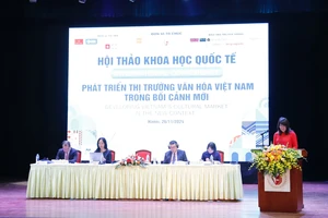 PGS.TS. Đặng Hoài Thu - Phó Hiệu trưởng Trường Đại học Văn hóa Hà Nội phát biểu. Ảnh: bvhttdl.gov.vn