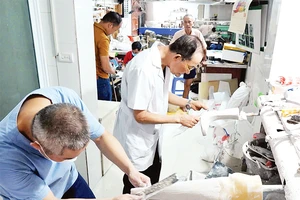 Trung tâm Tư vấn trợ giúp dụng cụ chỉnh hình cho người khuyết tật của bác sĩ Lê Thành Đô.