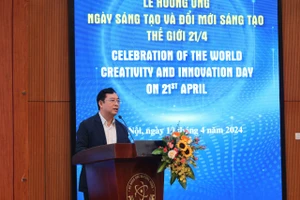 Ông Phạm Hồng Quất, Cục trưởng Cục Phát triển thị trường và Doanh nghiệp khoa học và công nghệ chia sẻ các điểm mới của Techfest năm 2024.