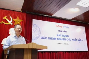 Thứ trưởng Bộ Khoa học và Công nghệ Trần Hồng Thái phát biểu tại tọa đàm.