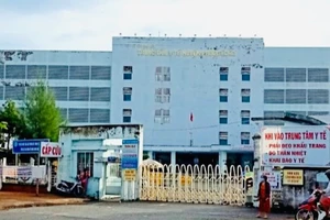 Trụ sở Trung tâm Y tế huyện Phước Long (Bạc Liêu), nơi xảy ra vụ việc.