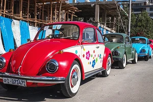 Những chiếc xe Beetle trên đường phố Thủ đô Ethiopia. Ảnh: THE GUARDIAN